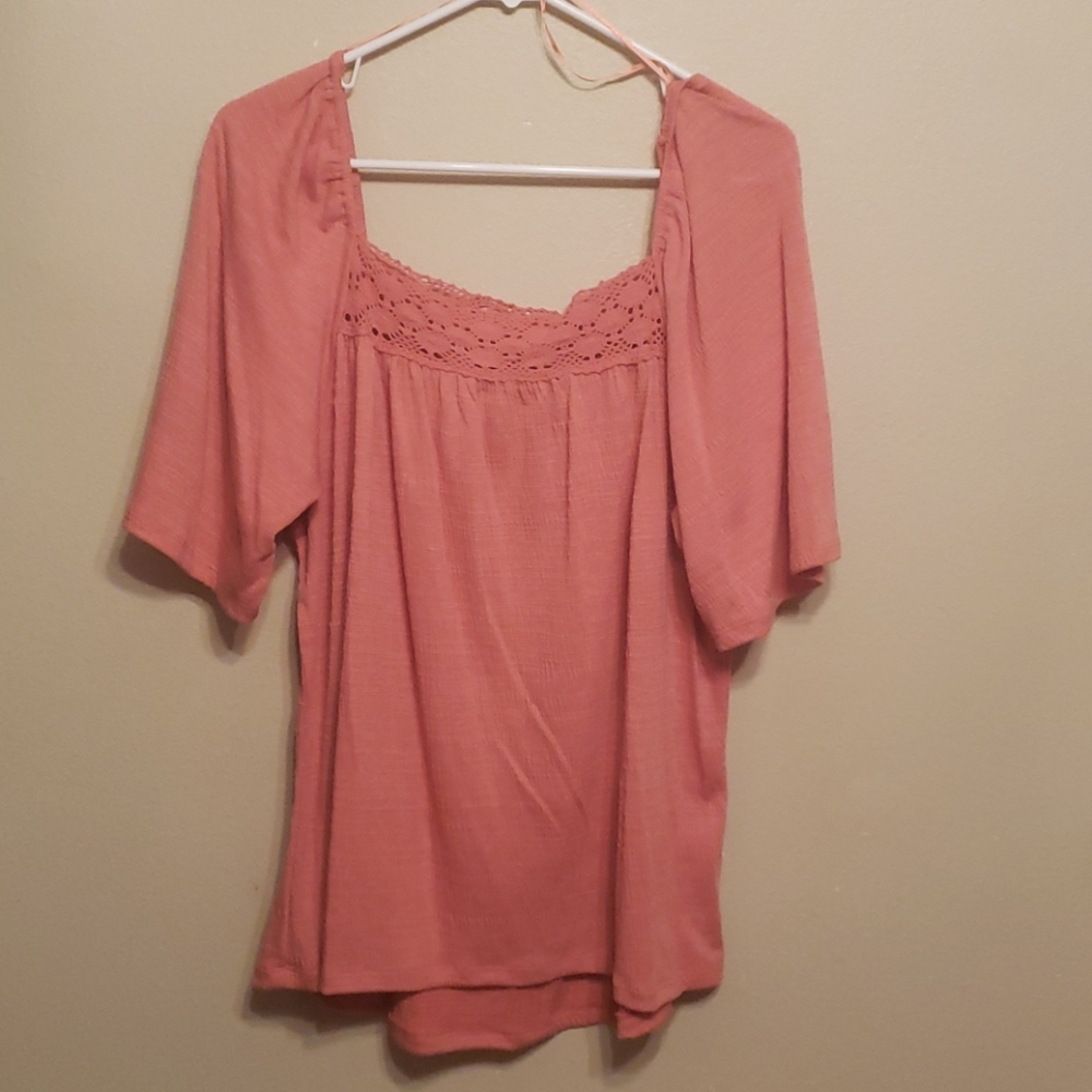 Cable &Gauge- off the shoulder, flowy pink blouse